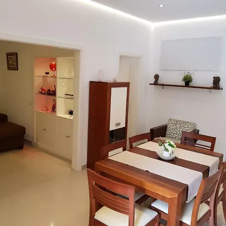Fantastica Vivienda Familiar Con Jacuzzi Y Sauna *